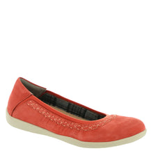 Load image into Gallery viewer, Earth Origins Fable Women's Slip On 9 B(M) US Paprika
