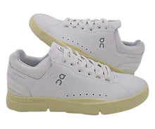 Load image into Gallery viewer, ON Womens The Roger Advantage Textile Synthetic White Hay Trainers 9.5 US