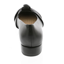 Load image into Gallery viewer, Easy Spirit Caster Women's Pump, 8.5 B(M) US, Black