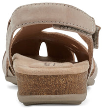Load image into Gallery viewer, Earth Origins Women’s Birdine Leather Sandal I Casual, Slip Resistant, Everyday Sandals - Coco - 7.5