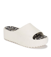 Load image into Gallery viewer, BareTraps PARVATI Women's Sandals &amp; Flip Flops Cream Size 7 M (BT27827)