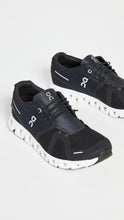Load image into Gallery viewer, Pre- owner On-Women's Women's Cloud 5 Sneakers, Black/White, 10 Medium US