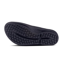 Load image into Gallery viewer, OOFOS Women's Oolala Luxe Thong Recovery Sandal - Color: Cabernet (Regular Width) - Size: 7