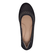 Load image into Gallery viewer, Earth Origins Women&#39;s Fable Slip-On Leather Flat for Work, Casual, Everyday - Black - 7 Narrow