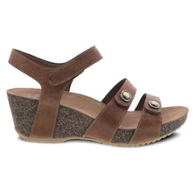 Load image into Gallery viewer, Dansko Women's Savannah Tan Sandals 11.5-12 M US