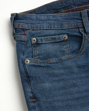Load image into Gallery viewer, IZOD Relaxed-Fit Comfort Stretch Jeans for Men