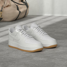 Load image into Gallery viewer, Men&#39;s Nike Air Force 1 &#39;07 White/White-Gum Light Brown (DJ2739 100) - 12.5