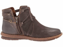 Load image into Gallery viewer, BORN Tarkiln Women/Adult shoe size 7M  Casual F59122 Grey
