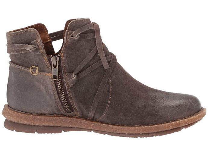BORN Tarkiln Women/Adult shoe size 7M  Casual F59122 Grey