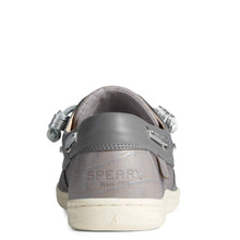 Load image into Gallery viewer, Sperry Women's Songfish Boat Shoe, Grey Croc, 7