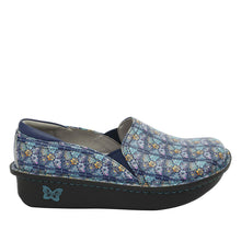 Load image into Gallery viewer, Alegria Womens Debra Rose's Blue Quilt Leather Shoes 9 M US