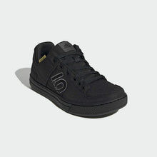 Load image into Gallery viewer, Adidas Five Ten Freerider Canvas Mountain Bike Shoes
