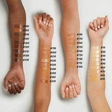 Load image into Gallery viewer, Pretty Natural Hydrating Base 30 ml