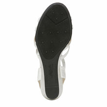 Load image into Gallery viewer, LifeStride Womens Yaya Wedge Sandal Silver 6.5 M