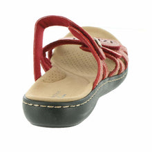 Load image into Gallery viewer, Clarks Women&#39;s Laurieann Dee Flat Sandal, White Leather, 8 Wide