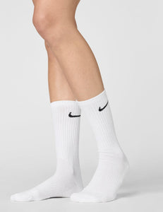 Nike Unisex Everyday Cushioned Training Crew Socks (6 Pairs), White/Black, Large