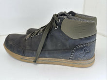 Load image into Gallery viewer, Phil Mid Chukka Boots - Leather (For Men) - BLACK (11 )