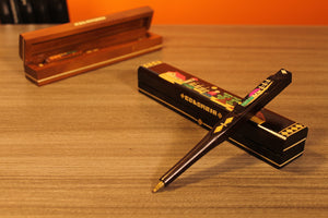 Tamo pen with chest case