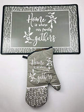 Load image into Gallery viewer, Kitchen Oven Mitt Pot Holder Set Red Kitchen Linens Oven Mitt Pot Holder Pack