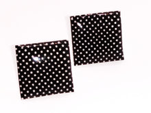 Load image into Gallery viewer, Earrings Black Square whit white points